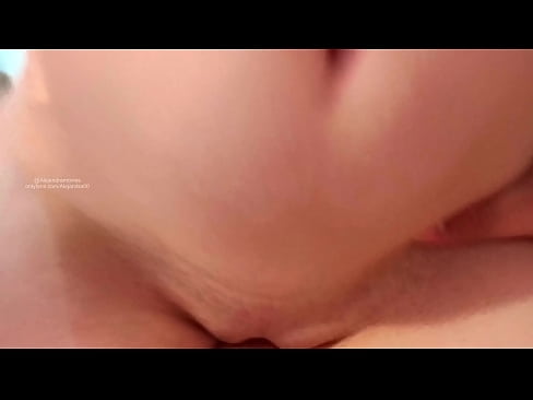 ❤️ 睡在姐姐的房间里，就这样被吵醒了 ❤️❌ Beautiful porn ❌️