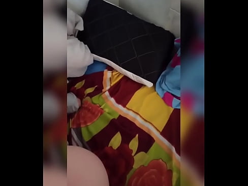 ❤️ 我的室友因为丈夫去度假而独自呆在家里，我趁机操她，用牛奶填满她的屁股 ❤️❌ Beautiful porn ❌️